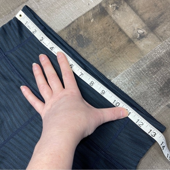 Athleta Mantra Jacquard Crop Legging size Small Tall - Picture 10 of 14